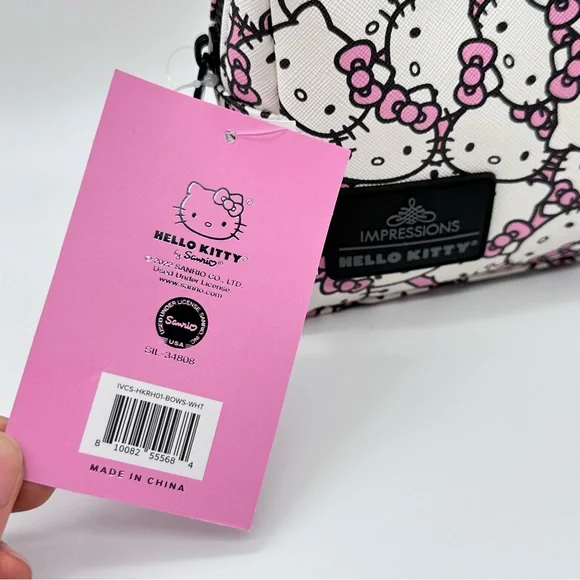 Sanrio Hello Kitty x Impressions Vanity Cosmetic Pouch (White/Pink) - Picture 6 of 9